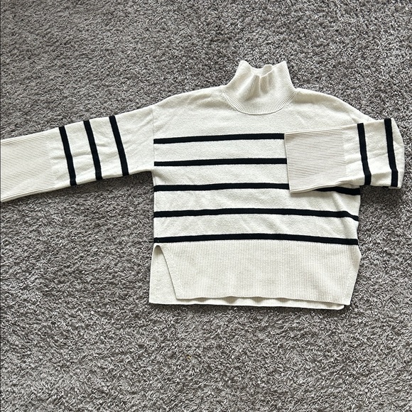 Banana Republic Factory Sweaters - Banana Republic Factory Striped Mock Neck Sweater